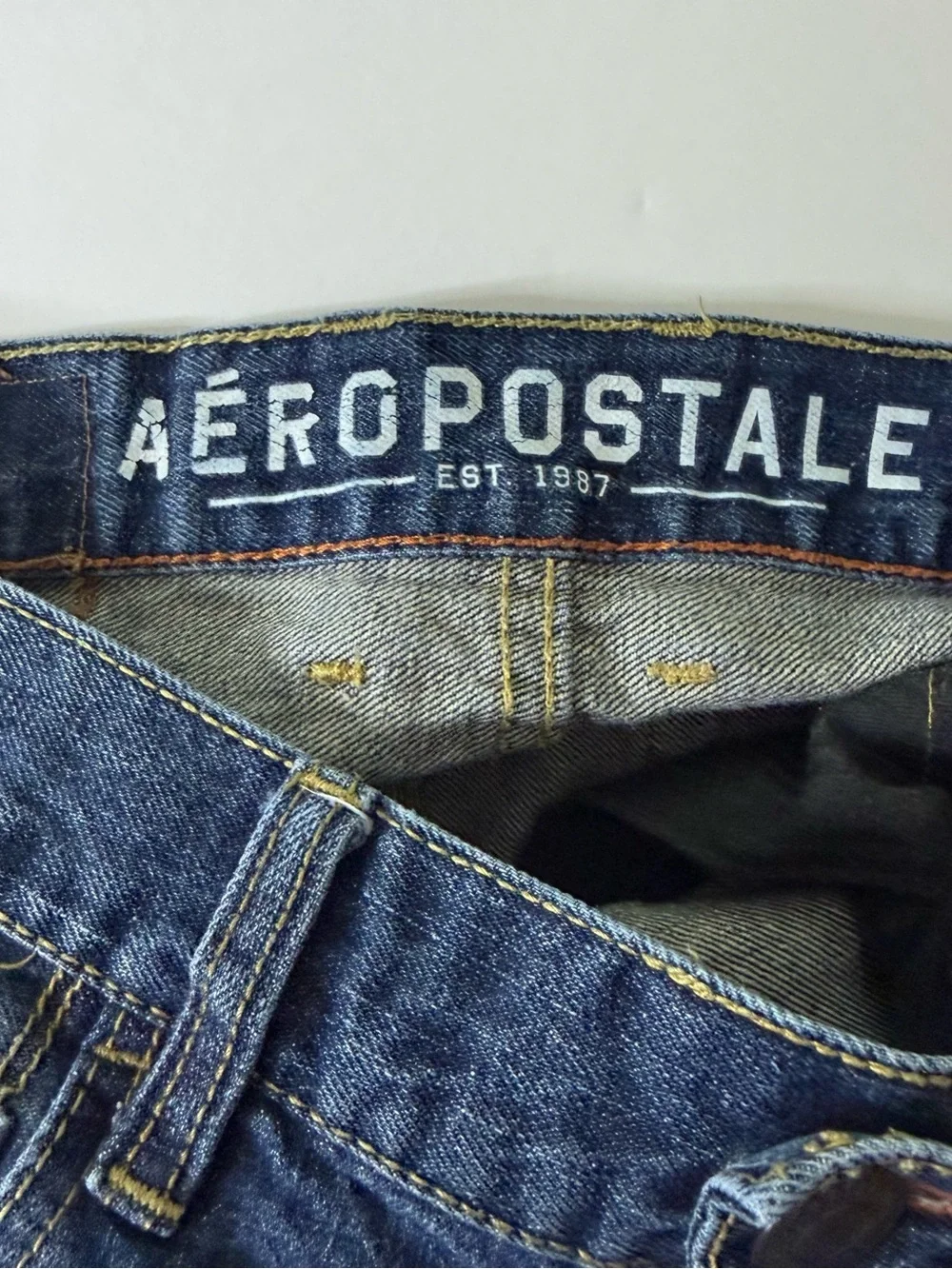 Apostle Driggs distressed boot cut jeans medium wash men’s 27/32 grunge y2k
